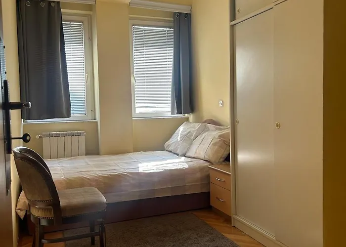 Apartment Center Flat *