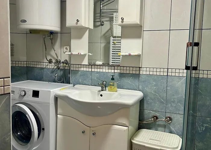 Apartment Center Flat