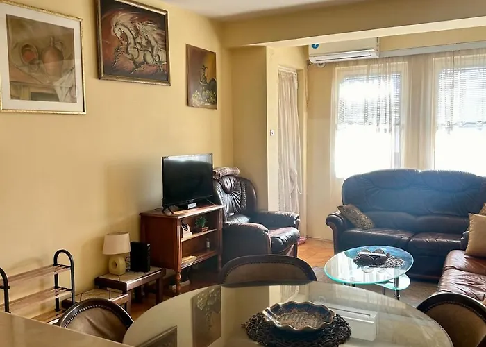 Apartment Center Flat *